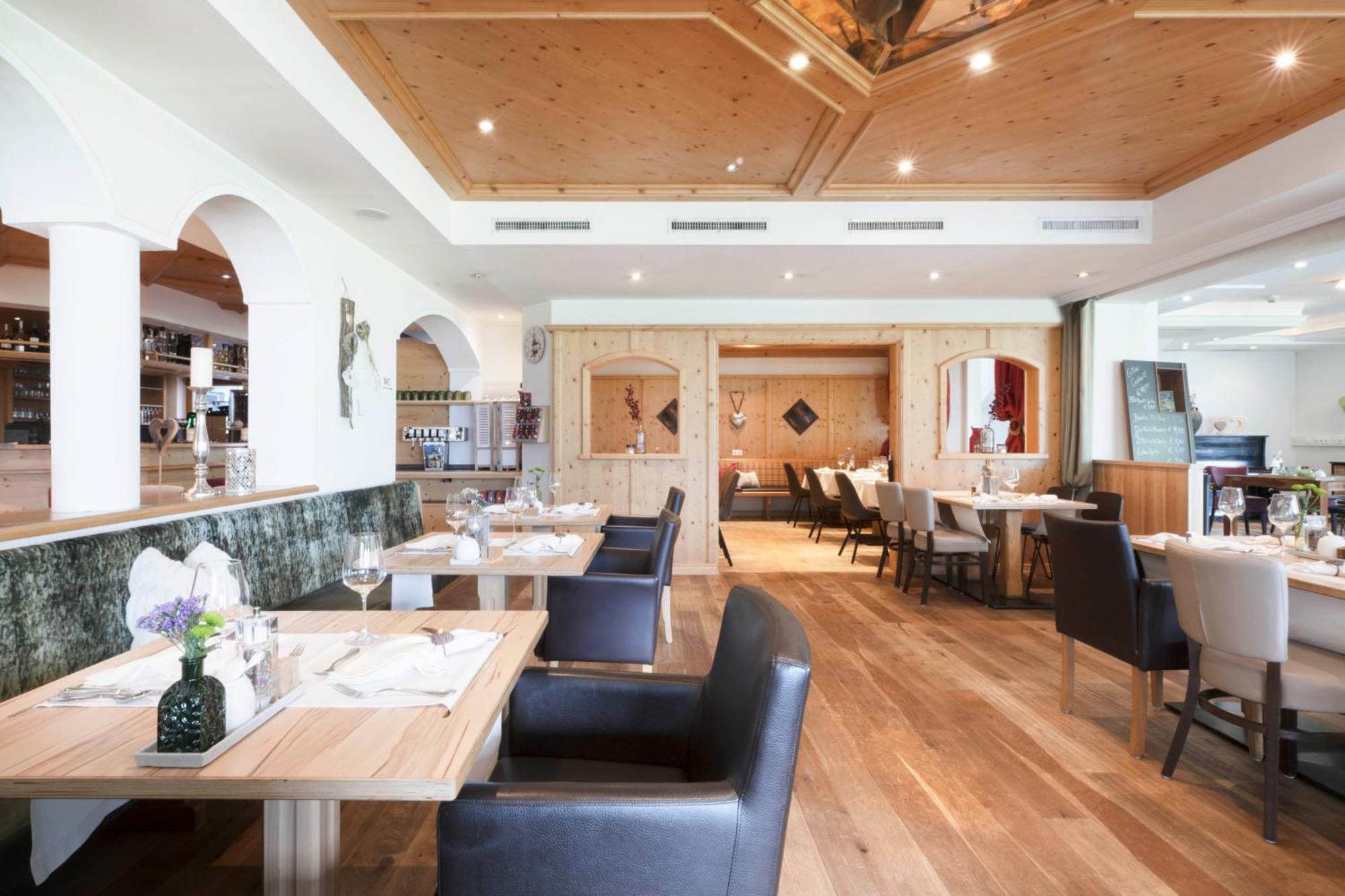 Lifestylepanoramahotel Erika Superior Neustift im Stubaital Exterior photo